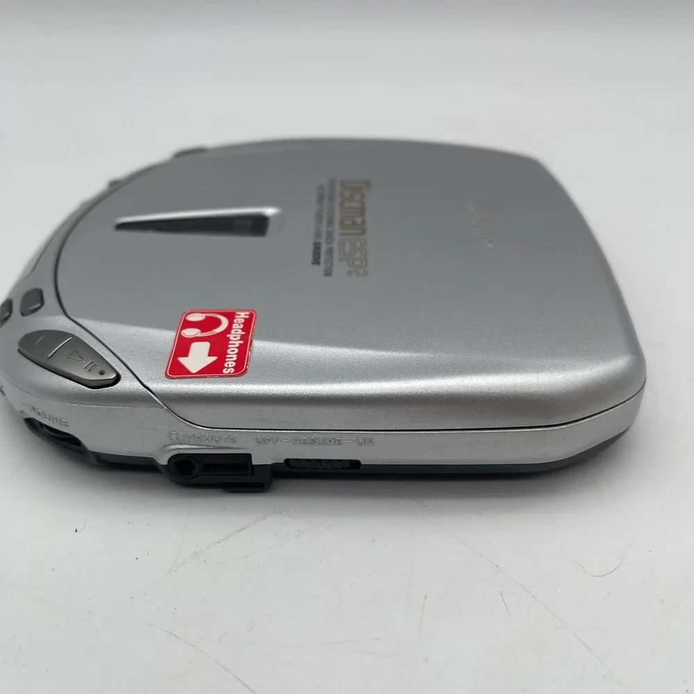Sony Discman ESP2 D-E451 Portable CD Player Silver SteadySound Groove Vintage‎